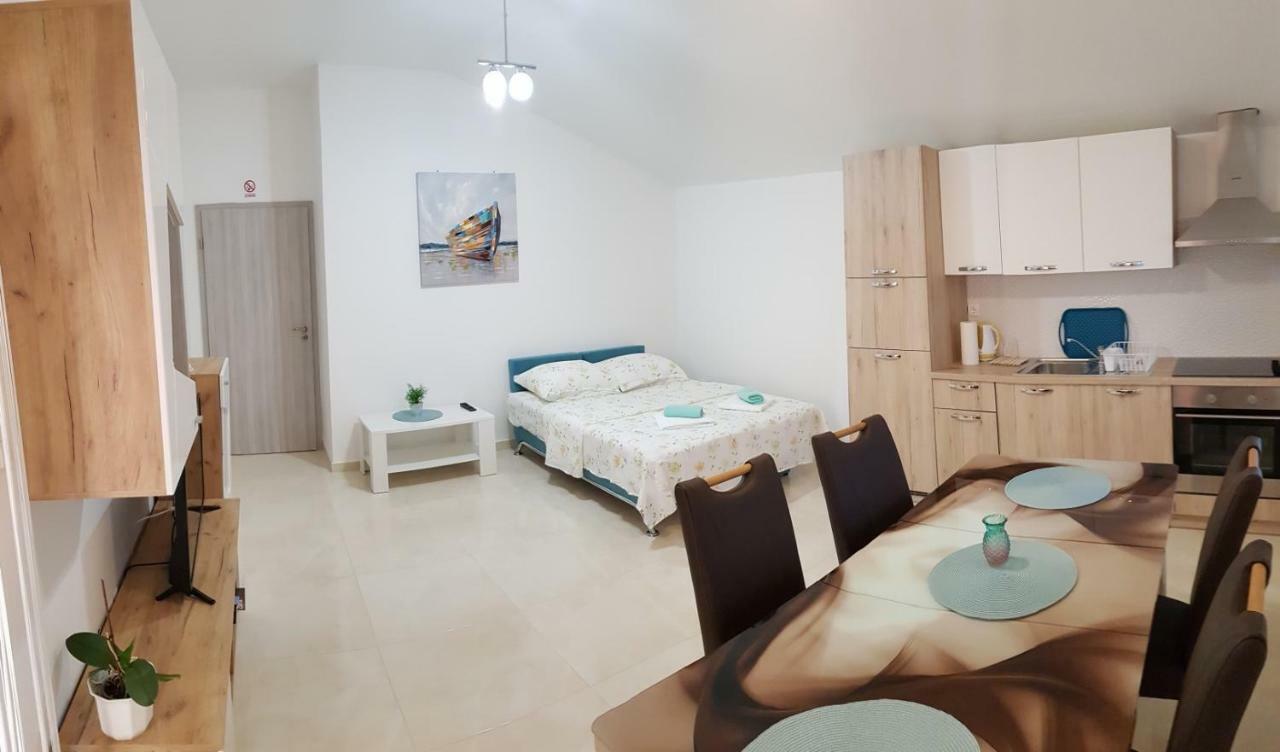 Apartman Andrea 扎达尔 外观 照片